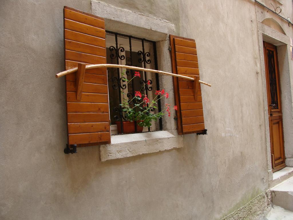 Guesthouse Boris Labin  Værelse billede